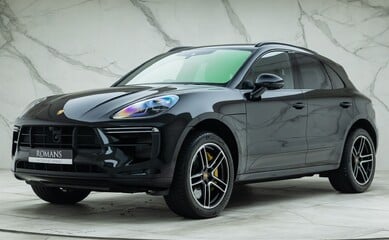 Porsche Macan TURBO