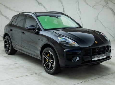 Porsche Macan TURBO 9