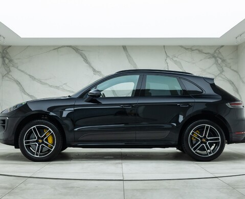 Porsche Macan TURBO