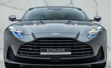 Aston Martin DB12 V8 8