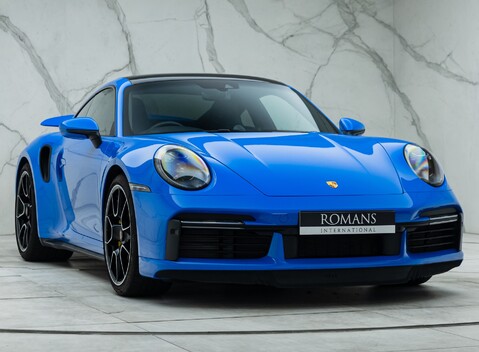 Porsche 911 Turbo S (992) 9