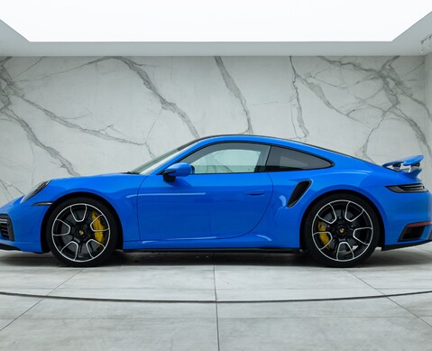 Porsche 911 Turbo S (992) 