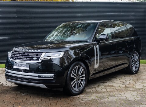 Land Rover Range Rover D350 AUTOBIOGRAPHY LWB 7 Seater 2