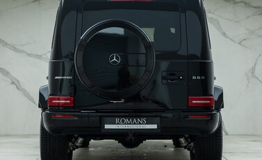 Mercedes-Benz G Class AMG G 63 8