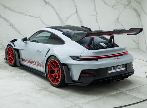 Porsche 911 GT3 RS (992) 14