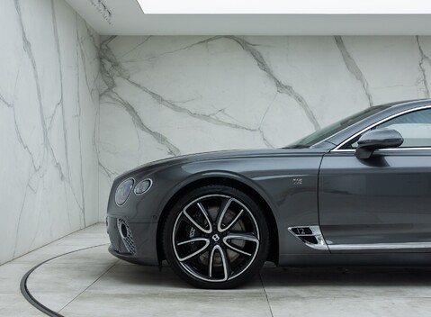 Bentley Continental GT W12 First Edition 35