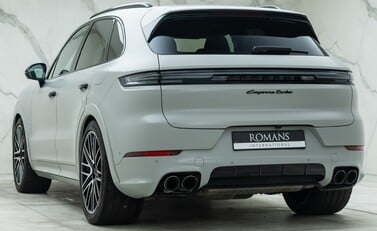 Porsche Cayenne TURBO E-HYBRID 10