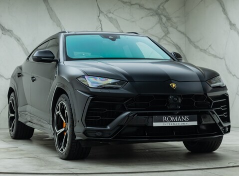 Lamborghini Urus 9