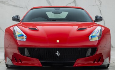 Ferrari F12 TDF 7