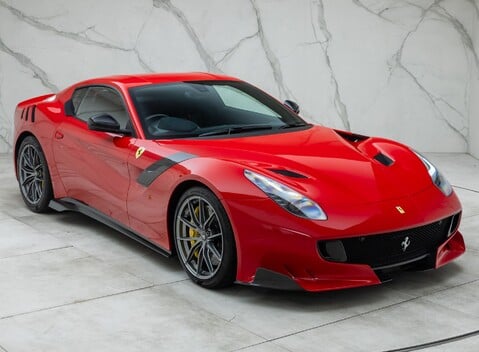 Ferrari F12 TDF 11