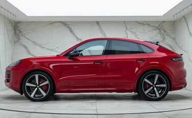 Porsche Cayenne GTS Coupe 5