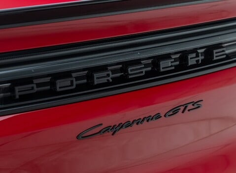 Porsche Cayenne GTS Coupe 41