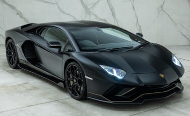 Lamborghini Aventador LP 780-4 ULTIMAE 11