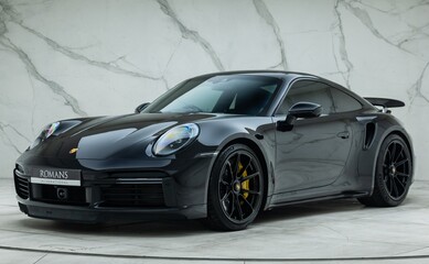 Porsche 911 TURBO S PDK