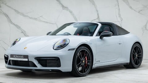 Porsche 911 Targa 4 GTS (992) 