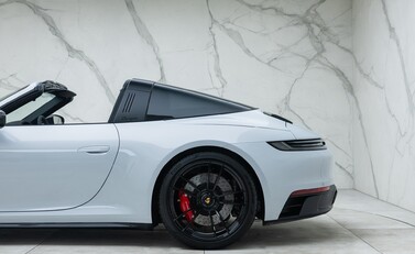 Porsche 911 Targa 4 GTS (992) 47