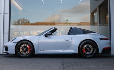 Porsche 911 Targa 4 GTS (992) 3