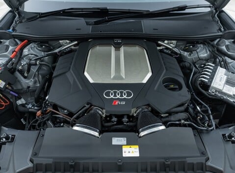 Audi RS6 AVANT PERFORMANCE CARBON VORSPRUNG 45