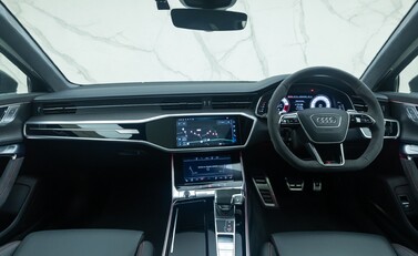 Audi RS6 AVANT PERFORMANCE CARBON VORSPRUNG 21