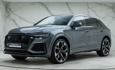 Audi RS Q8 VORSPRUNG 1