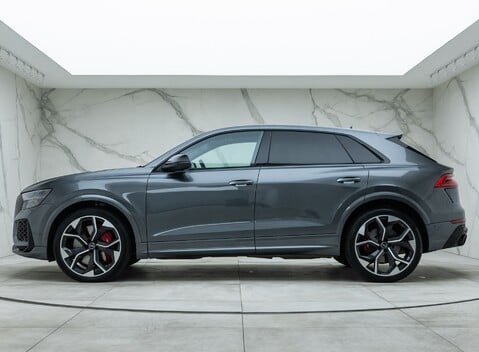 Audi RS Q8 VORSPRUNG 5