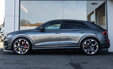 Audi RS Q8 VORSPRUNG 3