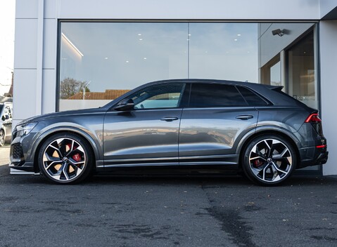 Audi RS Q8 VORSPRUNG 3