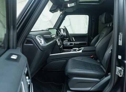 Mercedes-Benz G Class AMG G63 MAGNO EDITION 19