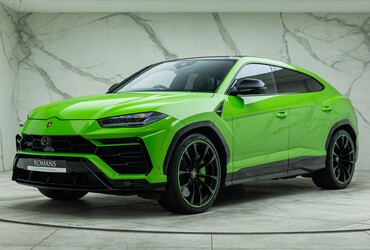 Lamborghini Urus PEARL CAPSULE