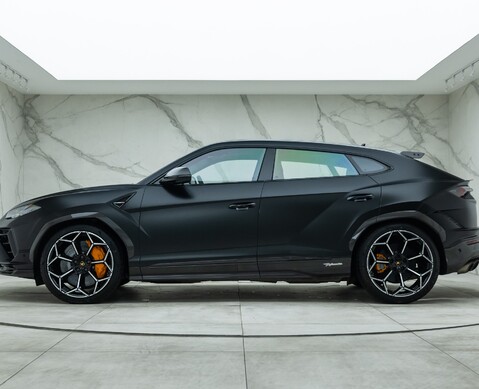 Lamborghini Urus PERFORMANTE 