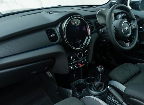 Mini Hatch JOHN COOPER WORKS 1TO6 EDITION 21