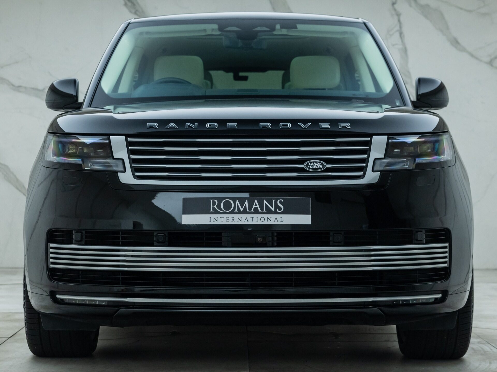 Used Land Rover Range Rover P615 SV LWB for sale | Santorini Black