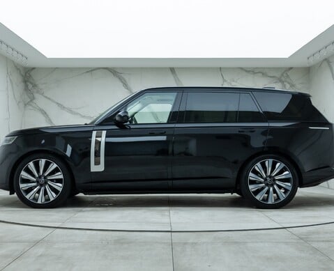 Land Rover Range Rover P615 SV LWB