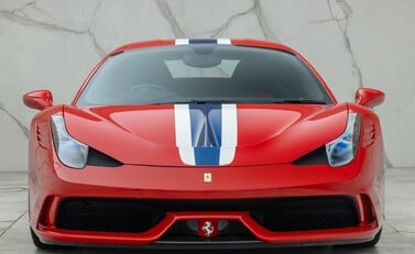 Ferrari 458 Speciale 9