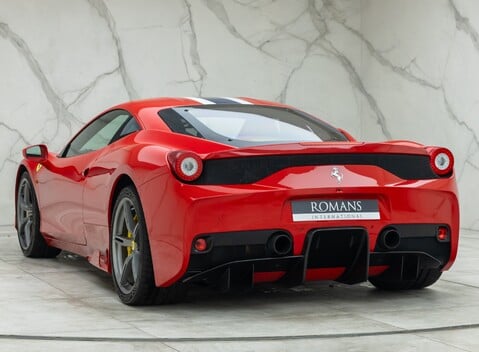 Ferrari 458 Speciale 12