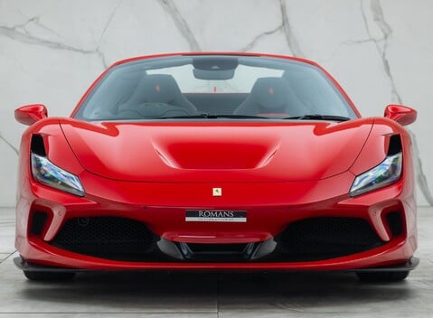 Ferrari F8 SPIDER 10