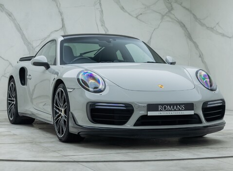 Porsche 911 Turbo S (991.2) 9