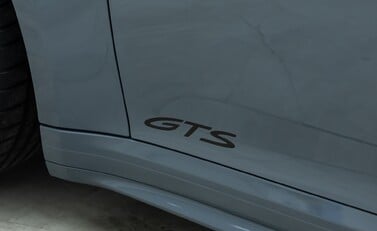 Porsche 911 Targa 4 GTS (992) 34