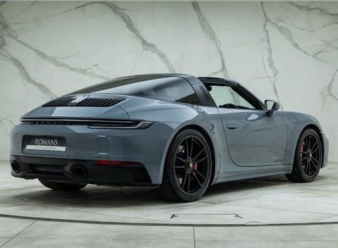 Porsche 911 Targa 4 GTS (992) 9