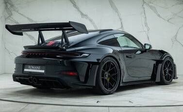 Porsche 911 GT3 RS (992) 6