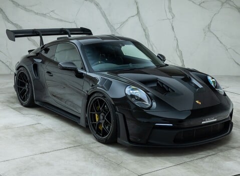 Porsche 911 GT3 RS (992) 11