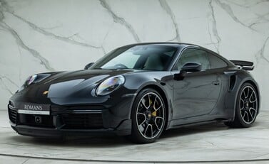 Porsche 911 Turbo S (992) 1