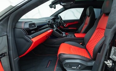 Lamborghini Urus Mansory 19