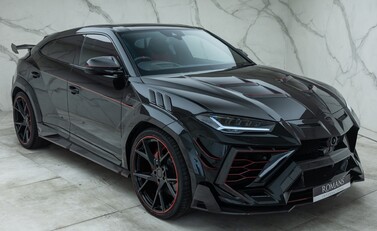 Lamborghini Urus Mansory 11