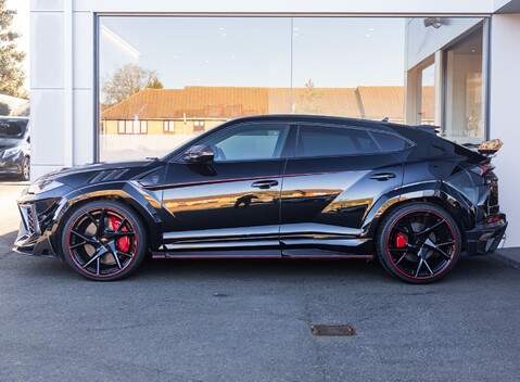 Lamborghini Urus Mansory 3