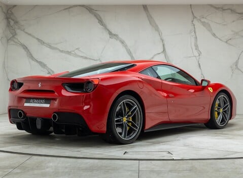 Ferrari 488 GTB 6