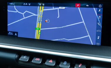 Porsche 911 Turbo (992) 22