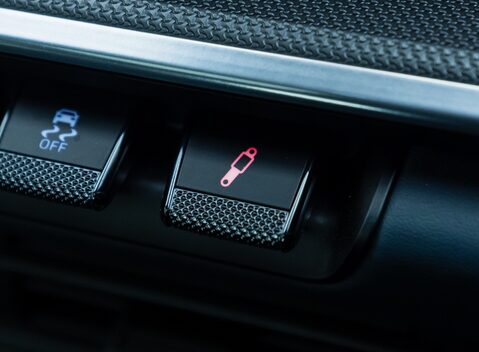 Porsche 911 Turbo (992) 24