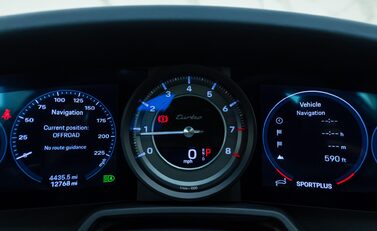 Porsche 911 Turbo (992) 20