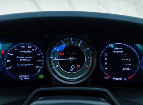 Porsche 911 Turbo (992) 20